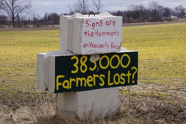 signs of religious persecution defiance county-009