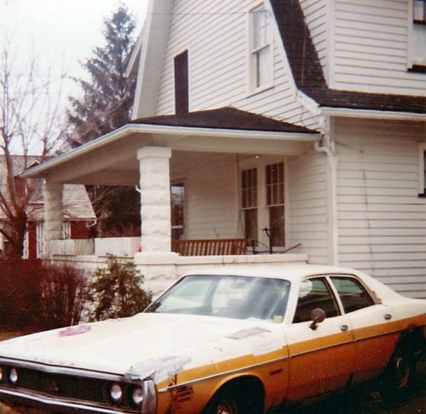 newark-telephone-car